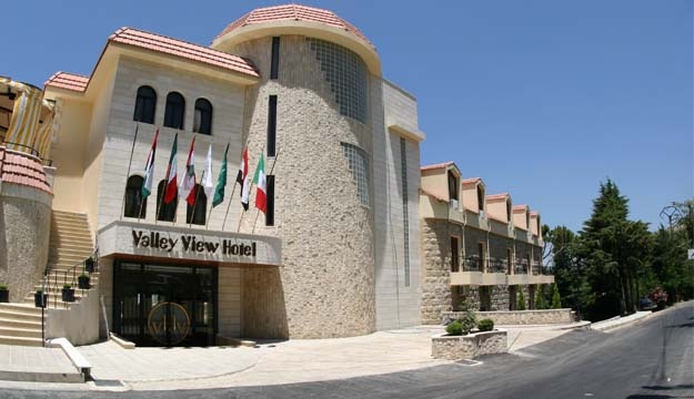50% Off One Night Stay from Valley View Hotel, Hammana (Only 99$ instead of $198)