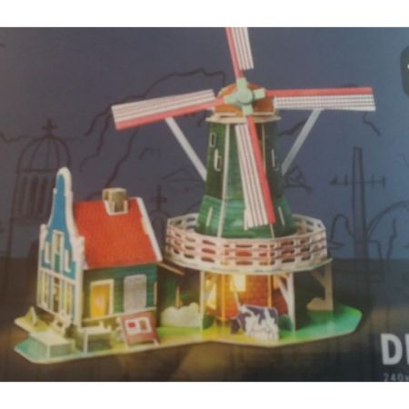 SJ305 Farm with Windmill 3D Puzzle 107 Pcs