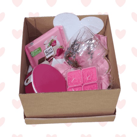 Valentine Pink Delights Gift Box 4 Pcs - Makhsoom