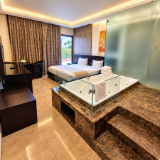 1 Day Stay For Two (from 10 am till 6 pm) in a Single Room With Free Pool Access From Monday To Friday 