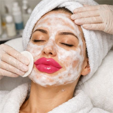 60 min Deep Cleansing Facial With Free Lip Or Eye Mask