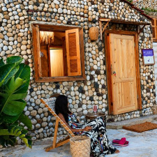 1 Night Stay For Two (Ladies Only) in a Chalet With Breakfast & Free Pool Access On Weekdays
