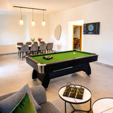 1 Night Stay in a Guesthouse For Up To 7 Persons On Weekdays