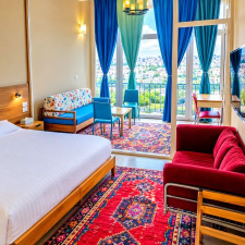 1-Night Stay In a Guesthouse For Two Persons With Pool Access On Weekdays & Weekends
