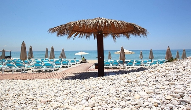 Pool & Beach Entrance For One - Makhsoom Pool & Beach Entrance For One - Makhsoom